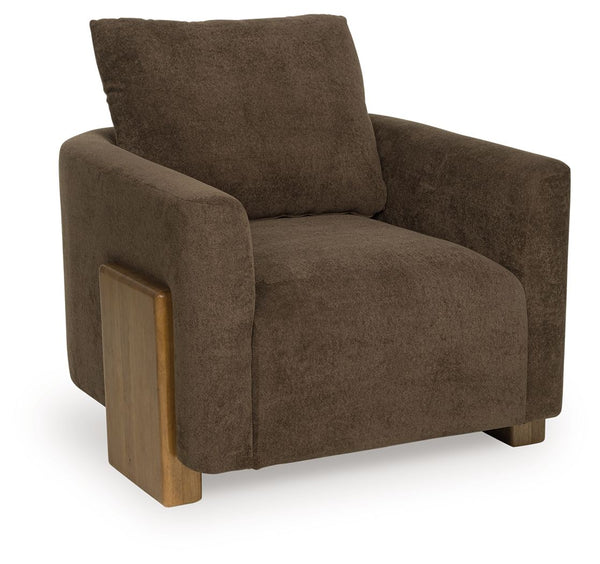 Dairlett Accent Chair Brown