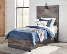 Drystan - Panel Bed