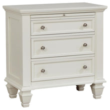 Sandy Beach 5 Piece Queen Bedroom Set – Cream White