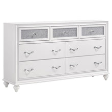 Barzini 5 Piece Queen Bedroom Set – White (Model 205891Q-S5)