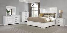 McKinney 5 Piece Queen Bedroom Set – Vintage White