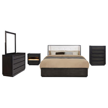 Leandro 5 Piece Queen Bedroom Set – Burnished Black