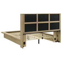 Hendricks 5 Piece Queen Bedroom Set – Light Oak