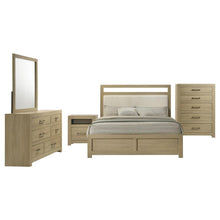 Hendricks 5 Piece Queen Bedroom Set – Light Oak / Cream