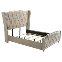 Lorient 5 Piece Queen Bedroom Set – Ivory / Camel (Model 222661Q-S5B)