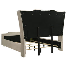 Lorient 5 Piece Queen Bedroom Set – Ivory / Camel (Model 222661Q-S5B)