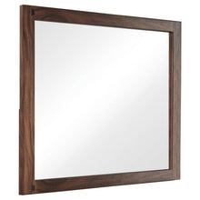 Winslow 5 Piece Queen Bedroom Set – Smokey Walnut