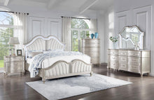 Evangeline 5 Piece Queen Bedroom Set – Silver Oak