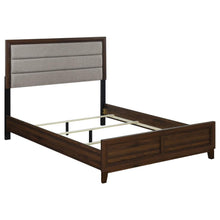 Welsley 5 Piece Queen Bedroom Set – Walnut