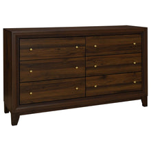 Welsley 5 Piece Queen Bedroom Set – Walnut