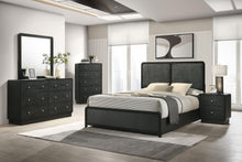 Cavelle 5 Piece Queen Bedroom Set – Black