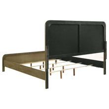 Amsbury 5 Piece Queen Bedroom Set – Nutmeg