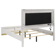 Caraway 5 Piece Queen Bedroom Set – White