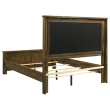 Doherty 5 Piece Queen Bedroom Set – Rustic Golden Brown / Light Brown