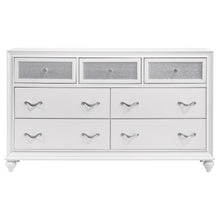 Barzini 5 Piece Queen Bedroom Set – White (Model 300843Q-S5)