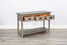Homestead Hills - Table