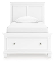 Fortman - Panel Bed