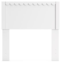 Hallityn - Panel Headboard