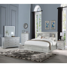 Louis Philippe III - Bed w/Storage