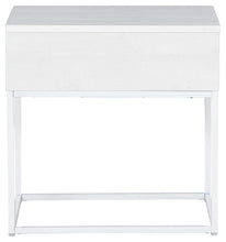 Deznee - White - Rectangular End Table