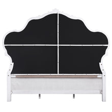Latisha - Bed