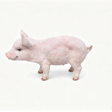 Cute Pig Garden Statue, Farm Pig Figurine Lawn Ornament, Weatherproof Outdoor Sculpture Decor - Baby Pink