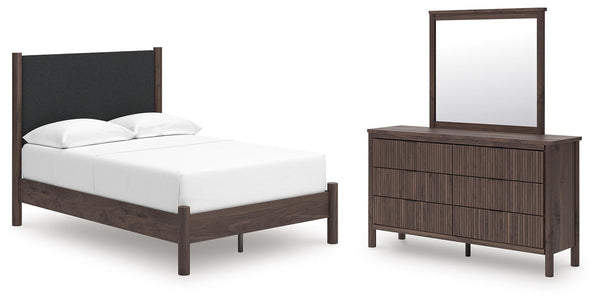 Pamytta Upholstered Platform Bedroom Set
