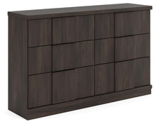 Shaehartin - Six Drawer Dresser