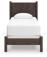 Pamytta - Panel Bedroom Set