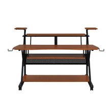 Willow - Music Desk
