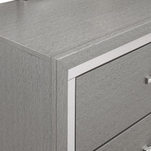 Huxley - Dresser
