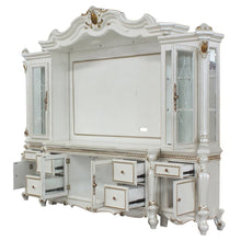 Picardy - Entertainment Center
