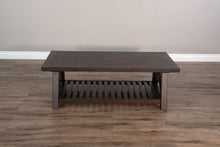 Vivian - Table