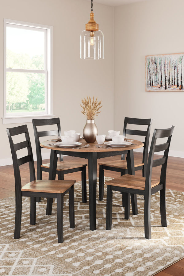 Gesthaven Round Dining Room Drop Leaf Table Set
