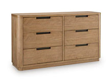 Pamaria - Dresser