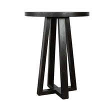 Mia - Round Table