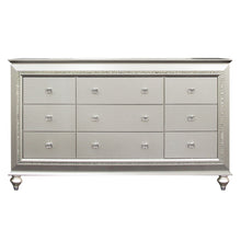 Kaitlyn - Dresser
