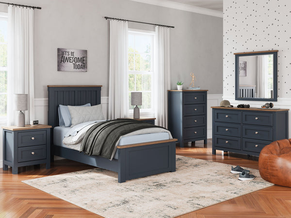 Landocken Panel Bedroom Set