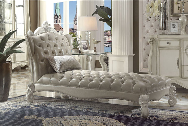 Versailles Chaise Lounge