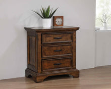 Elk Grove - 3-Drawer Nightstand - Vintage Bourbon