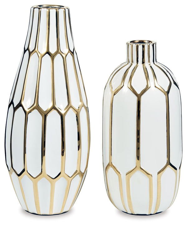 Mohsen Indoor/Outdoor Vase Set (Set of 2) Gold Finish / White