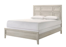 Lorraine - Bed