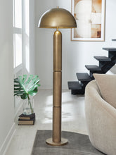 Wendfield - Metal Lamp