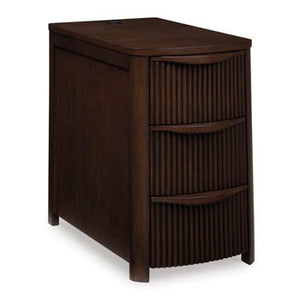 Camdill - Chair Side End Table