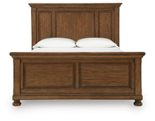 Zackaryn - Panel Bed