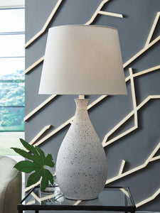 Wyattford - White / Black - Metal Table Lamp