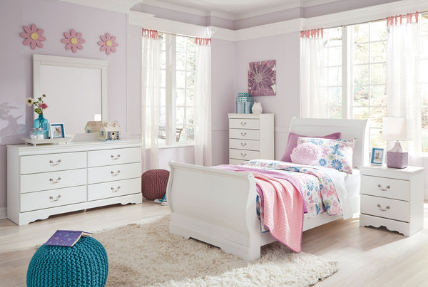 Anarasia Sleigh Bed Set