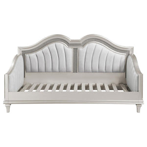 Evangeline - Upholstered Twin Daybed - Silver Oak