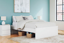Onita - White - Queen Platform Bed