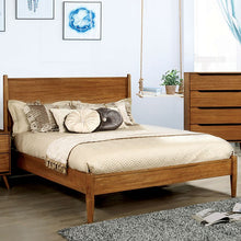 Lennart 5 Pc Queen Bedroom Set – Oak